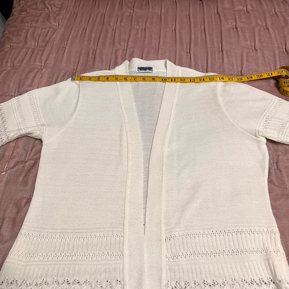 Elegant Cream Open-Front Cardigan - Picture 2 of 7